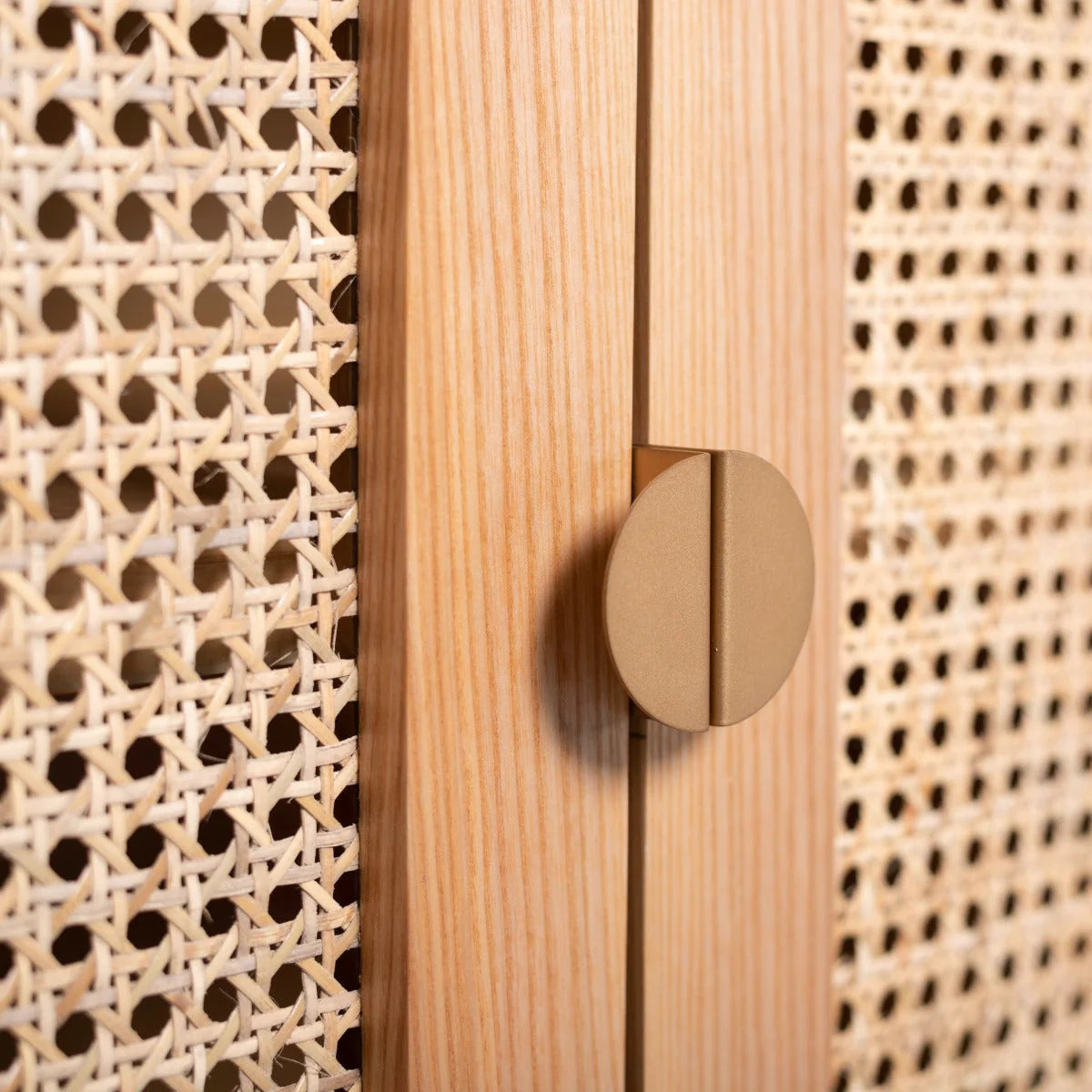 Delicia Sideboard by woodshilp furniture
